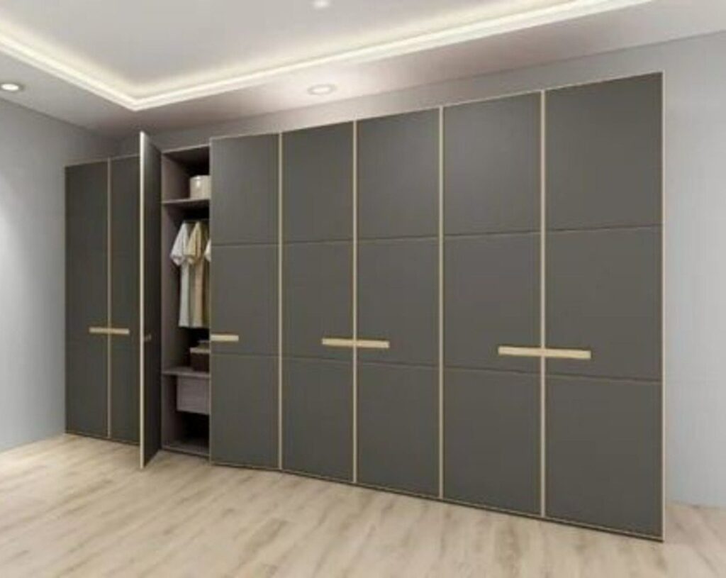 wooden wardrobe interior designing service